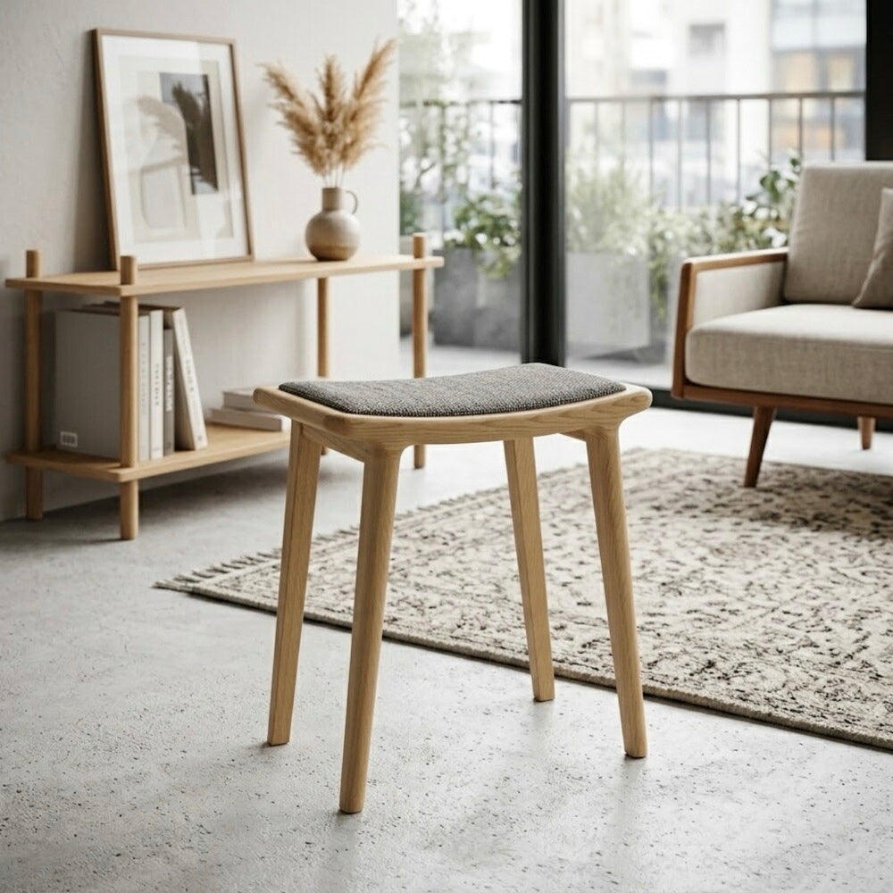 GAMBA stool [宮崎椅子製作所]