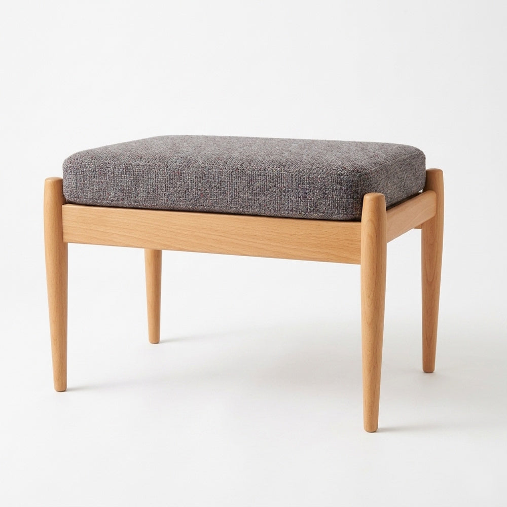 Paper Knife ottoman ［宮崎椅子製作所］